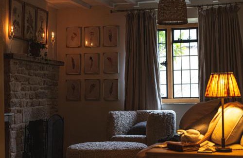 Aston Magna House | Medius Cottage in the Cotswolds