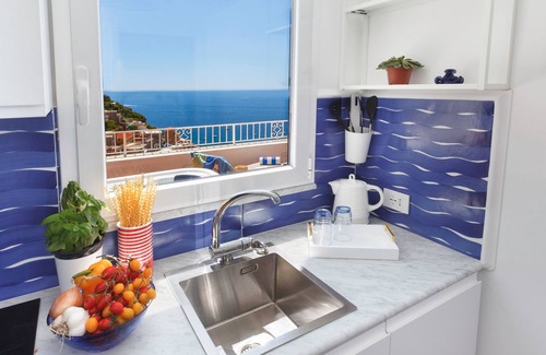 Liparlati Apartment | Medusa suite with jacuzzi