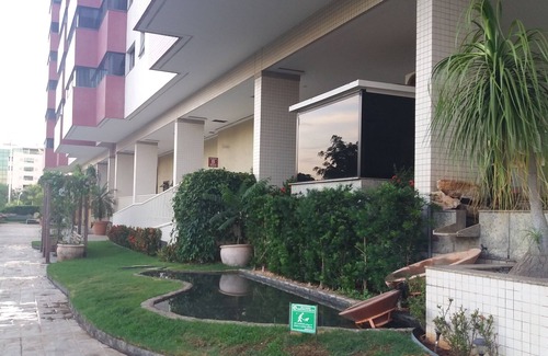 Asa Norte Apartment | Mega apartment on SQN 214 opposite the Olhos D`Água Park