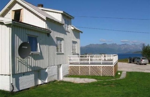 Meloy House | Meløy Naturopplevelser Tømmervik