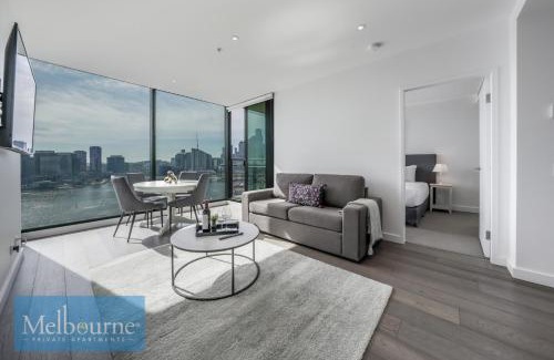 Docklands Apartment | Melbourne Private Apartments - Stadium and Harbour Views