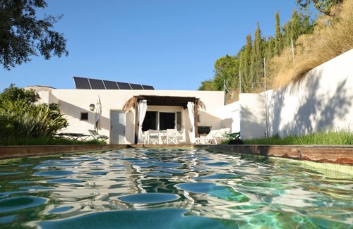 El Valle Cottage | Melegis 1-Bed Cottage, Sleeps 2, Pool & Garden