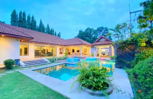 Huai Yai Villa | Mellow Pool Villa - Family house with nice pool & garden - 4 bedrooms