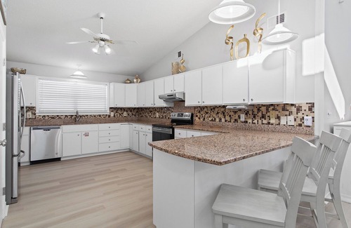 Tang-O-Mar House | Melomar – Updated Retreat with Private Pool, Beach Access & Golf Cart!