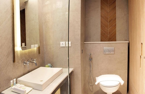 Astana Anyar Hotel | Mercure Bandung City Centre