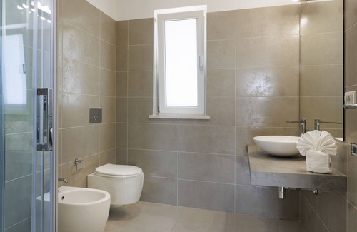 Maladroscia Hotel | Mercury Beach Hotel