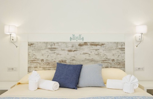 Maladroscia Hotel | Mercury Beach Hotel