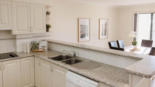 Yamba Apartment | Meridian 6 - Conveniently located near Pippi Beach