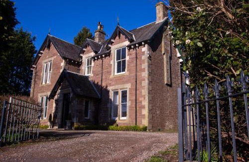 Crieff House | Merlindale