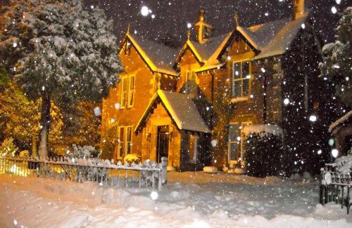 Crieff House | Merlindale