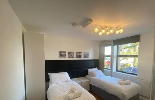 Maidstone Apartment | Merve Apartments