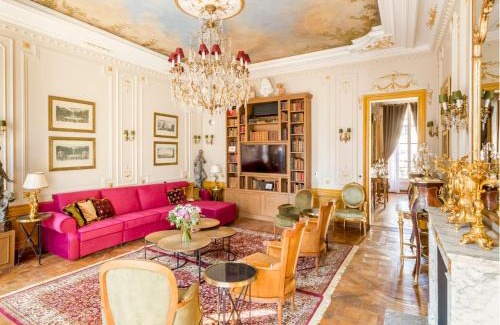 3rd Arrondissement Apartment | Merveil - Signature Suite - Marais - Braque