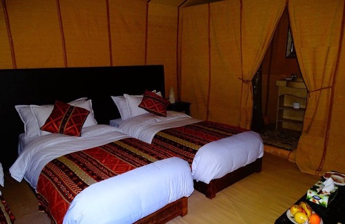 Taouz Hotel | Merzouga luxury desert camp, in Erg Chebbi dunes (offers camel ride)