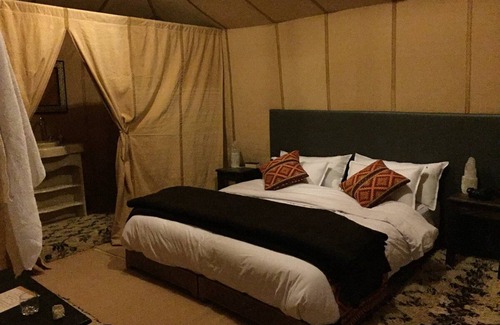 Taouz Hotel | Merzouga luxury desert camp, in Erg Chebbi dunes (offers camel ride)
