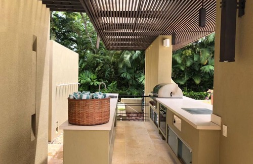 Anapoima Cottage | Mesa de Yeguas Super Luxury Bring your PET BBQ Gym XXL Pool
