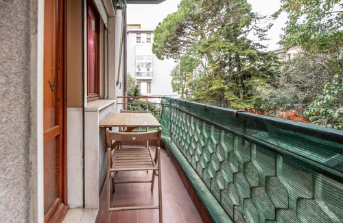 Carpenedo Apartment | Mestre by Luca Apartment with parking space!