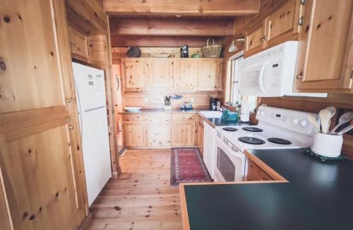 Camp Sherman House | Metolius Cabin 2