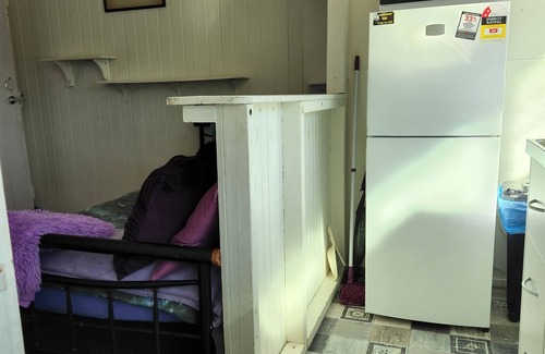 Mount Morgan Cabin | Meyenburg Unit 3, Fully self-contained private 1 bdrm unit, 1Db, 1 Ksb, 2 Sb's