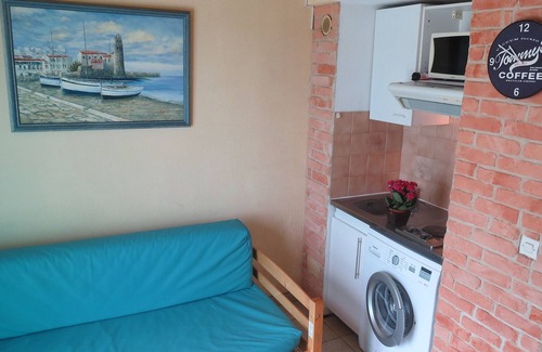 Sainte-Marie-la-Mer Apartment | Mezzanine apartment, luxurious with all comfort, 100 m from the beach in peacefu