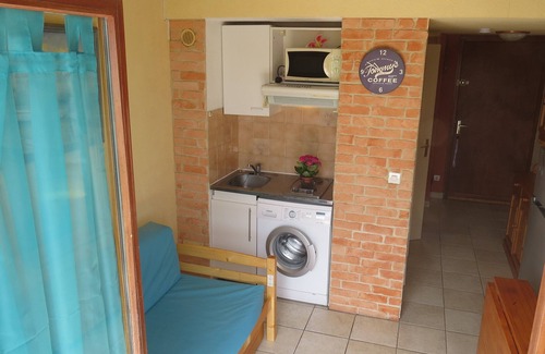 Sainte-Marie-la-Mer Apartment | Mezzanine apartment, luxurious with all comfort, 100 m from the beach in peacefu