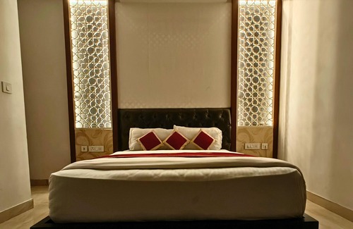Dariyaganj Hotel | MGM Residency