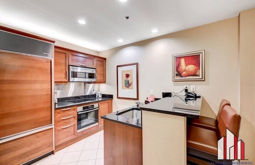 Las Vegas Condo | MGM Signature-08-801 1Br2Ba F1/Strip View Balcony