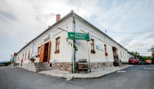 Koveskal Bed & Breakfast | Mi a Kő vendégház
