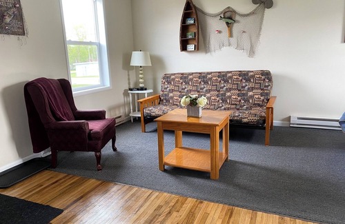 Pelican Rapids Apartment | Mi Cabaña, little cabin by Pelican Pete