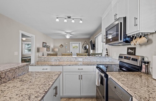 Harkers Island Condo | Mi Faro (My Lighthouse) Unit A