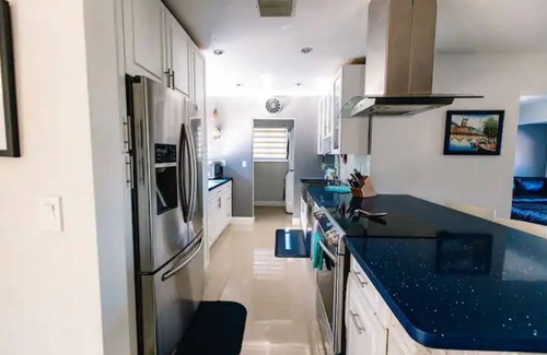 Ives Estates House | Miami Aventura House Close to Hard Rock Stadium