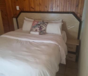Vereeniging Hotel | Miami guest house
