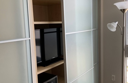 Sunny Isles Beach Condo | Miami, Marenas resort, 1-bedroom, balcony, oceanview, full kitchen, washer-dryer