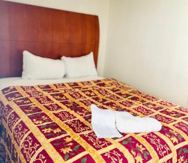 Miami Springs Hotel | Miami Springs Inn