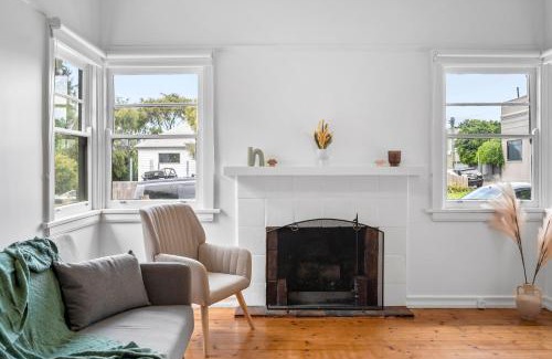 Geelong House | Mibnb York St Geelong