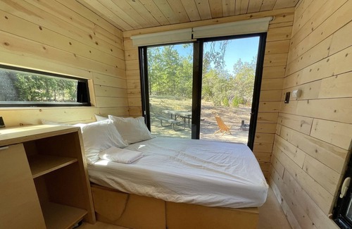 Wishon Cabin | Micro Cabin on The Lake