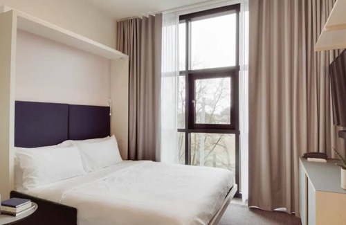 Chestnut Hill House | Micro Studio - BentoLiving Chestnut Hill