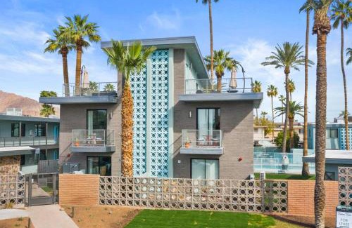 South Scottsdale Apartment | Micro Studio with balcony & pool view - Walk to OT