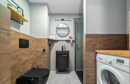 Psie Pole Apartment | MicroHome Promenady Two-Level Apartment by BookingHost