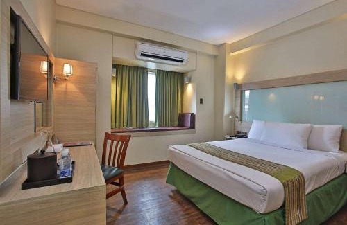 Baguio Hotel | Microtel by Wyndham Baguio