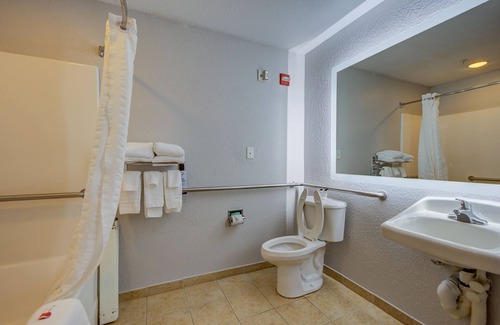 Zephyrhills Hotel | Microtel Inn & Suites by Wyndham Zephyrhills
