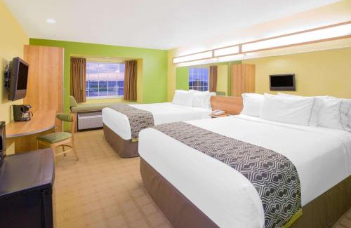 Delphos Hotel | Microtel Inn & Suites by Wyndham Delphos