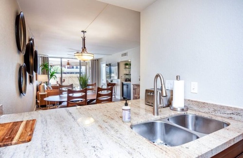 Casa Granada East Townhouses Condo | Mid-Century Maya I Old Town Scottsdale