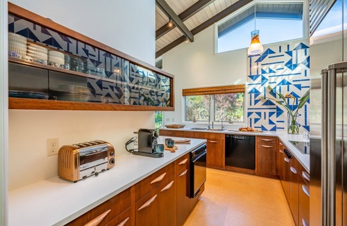Montecito House | Mid-Century Modern Montecito Escape