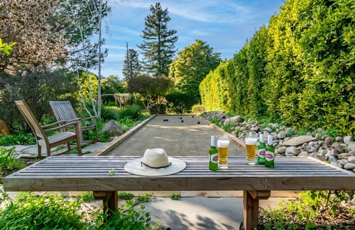 Montecito House | Mid-Century Modern Montecito Escape