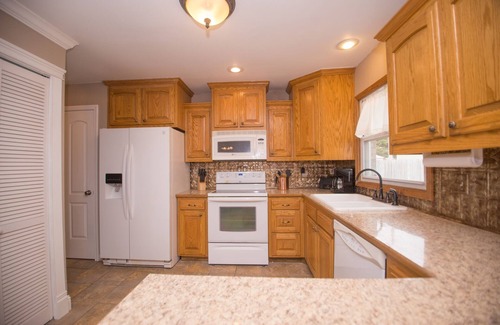 Rogers House | Mid-town Oasis (heated pool mid-April thru mid-October)