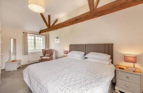 Upper Dicker House | Middle Cottage - Chiddingly