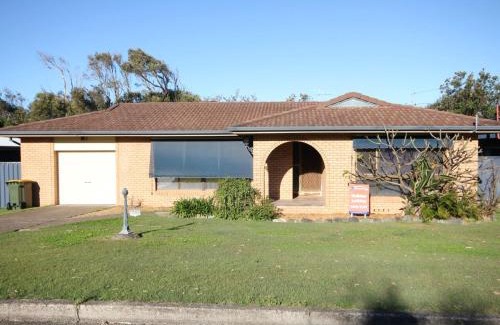 Lake Cathie House | Middlerock Retreat