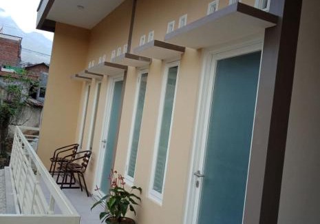 Oro Oro Ombo House | Midi homestay