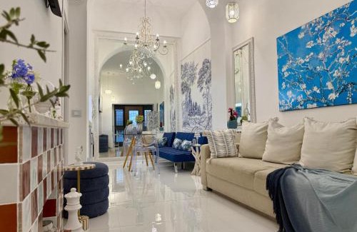 Rione II Trevi Apartment | Midorigami Jacuzzi suite Spanish Steps apt