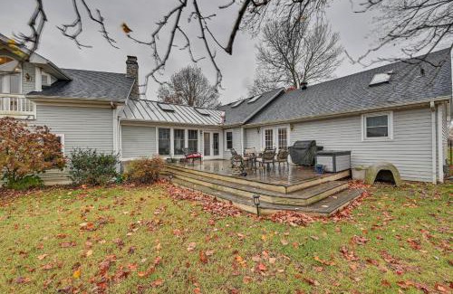 Frankfort House | Midway Home on 22 Acres Near Bourbon Trail!